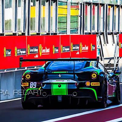 FERRARI 488 challenge